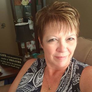 Meet your Posher, Debra